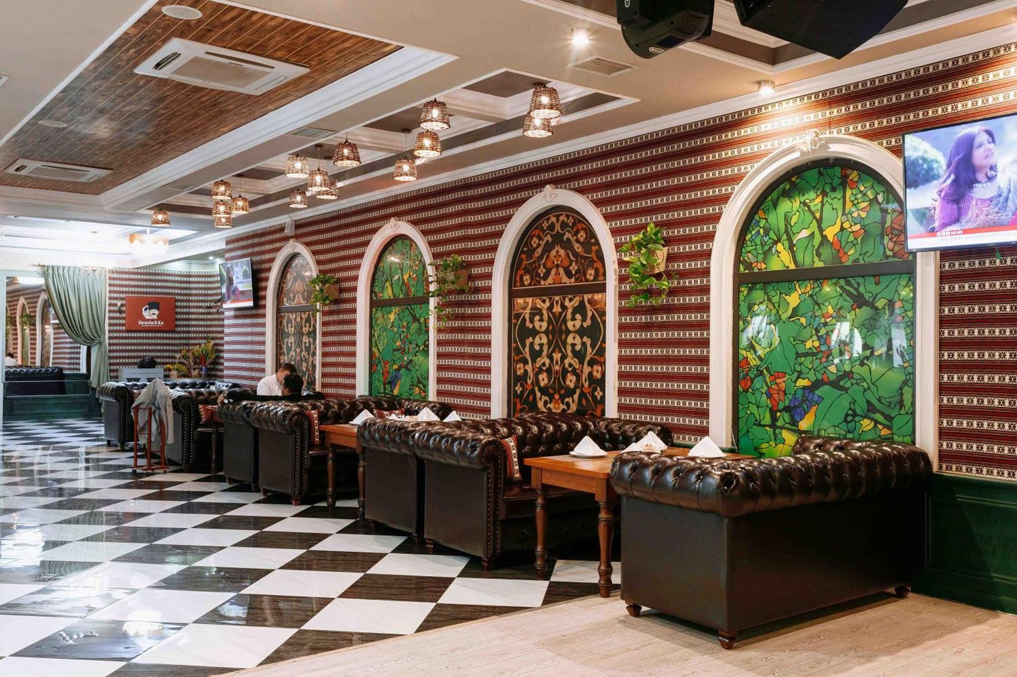 Ramada By Wyndham Shymkent Hotel ภายนอก รูปภาพ