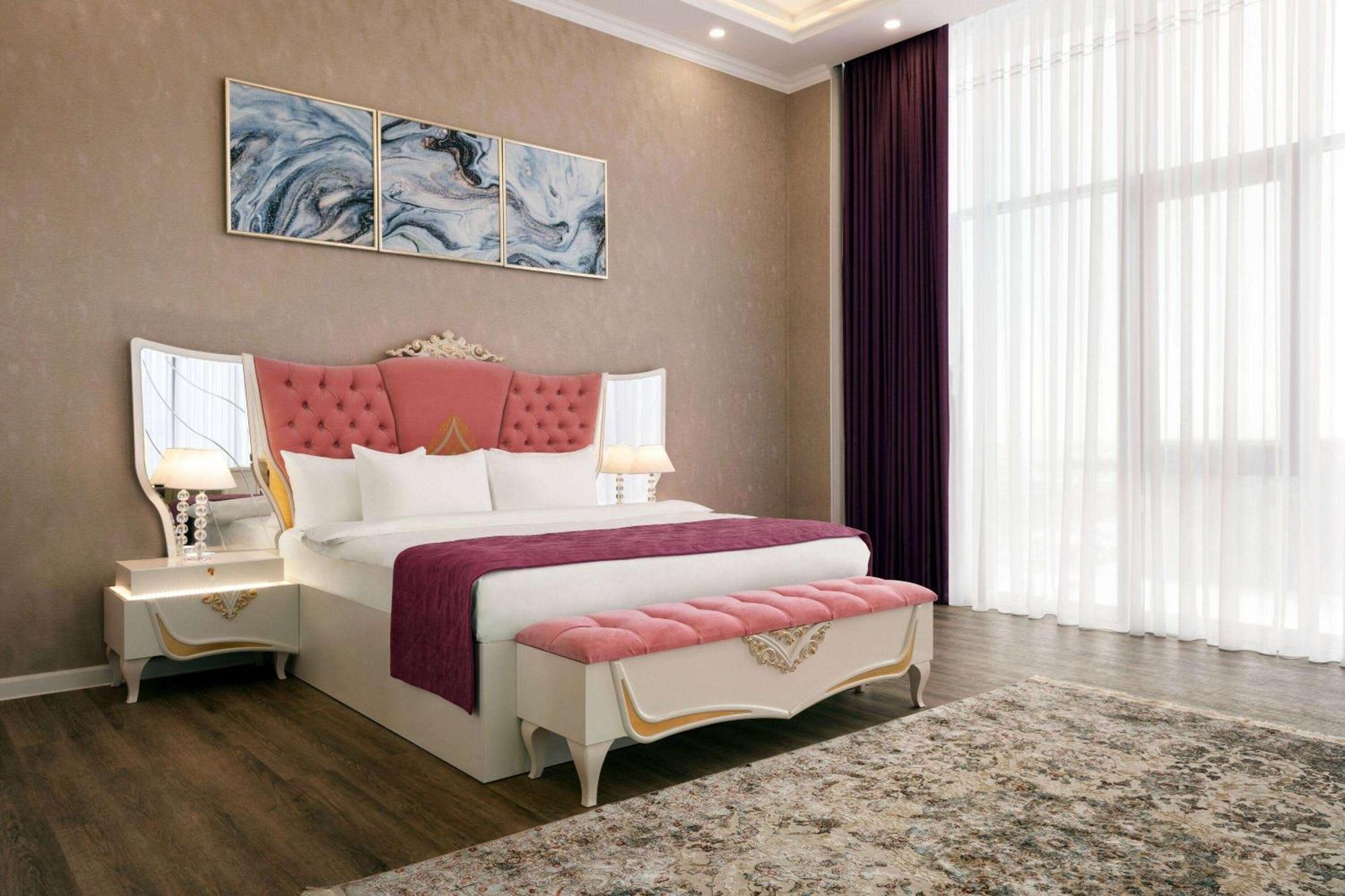 Ramada By Wyndham Shymkent Hotel ภายนอก รูปภาพ